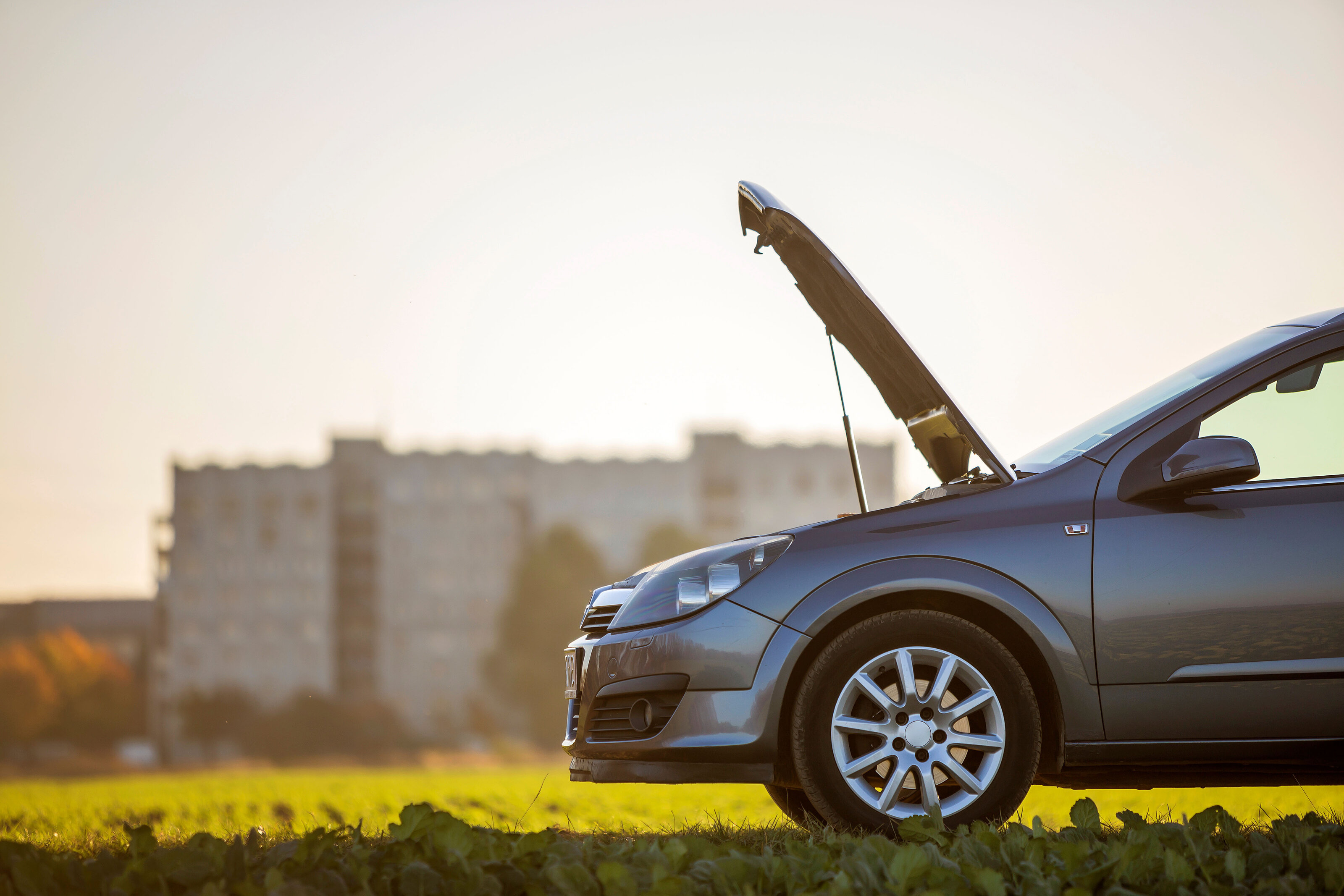 Stabilus Gasfedern für Motorhauben - Automobiltechnik